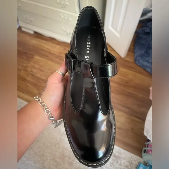 Madden Girl Mary Janes🖤 NWOT - Picture 3 of 7